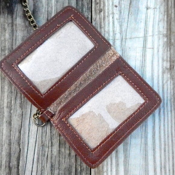 HANDS FREE BAG - ANTI THEFT-WEAR 8 WAYS - SOFT LEATHER - BROWN - LAST 1 - Picture 3 of 5